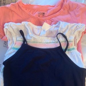 🌦️Come Clean Closet Sale🌦️ 4T top bundle